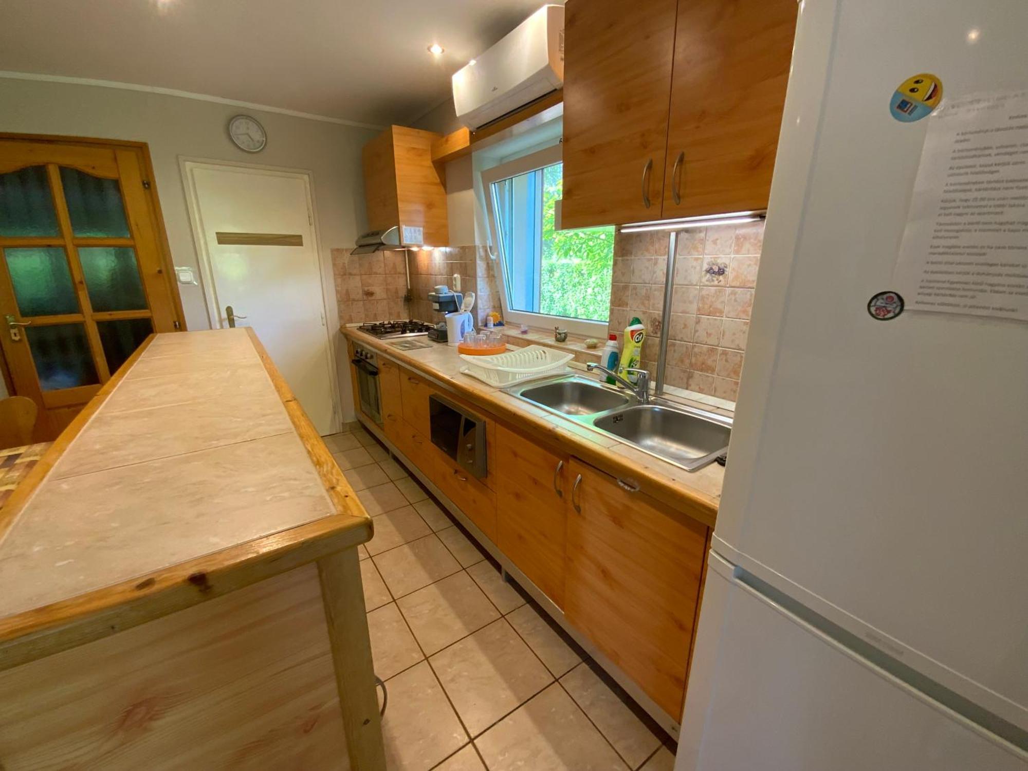 Gosy Apartmanok Siófok Extérieur photo